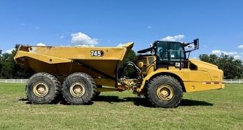 CAT 745
