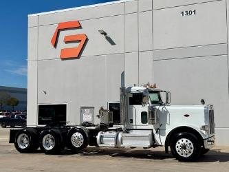 Peterbilt 389