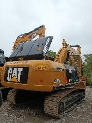 CAT 329 D2