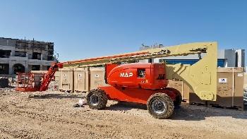 JLG 800AJ