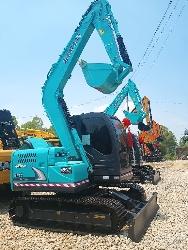 Kobelco SK 75