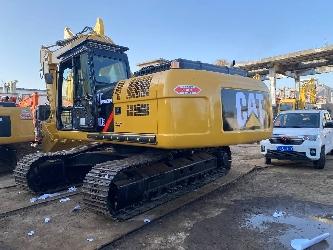 CAT 326 D2L