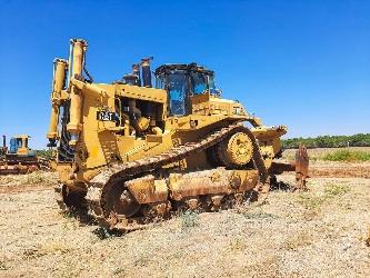 CAT D10