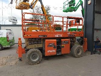 JLG 330 LRT