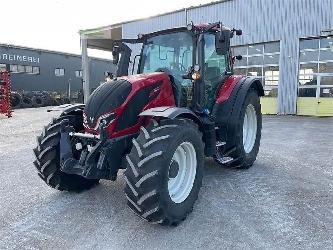 Valtra n155