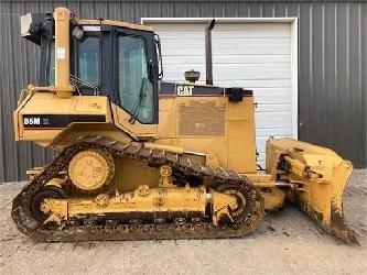 CAT D5M