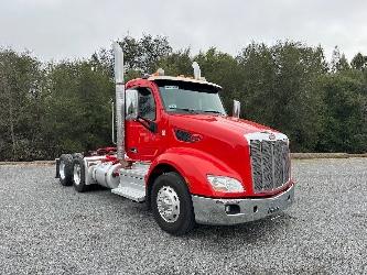 Peterbilt 579