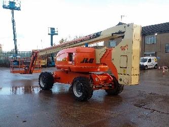 JLG 800AJ