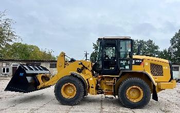 CAT 926M