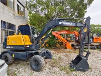 Hyundai R60W