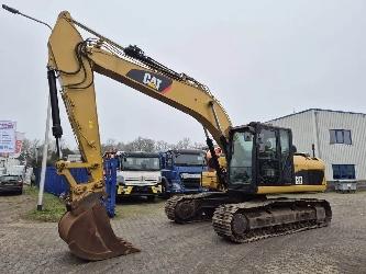 CAT 320D