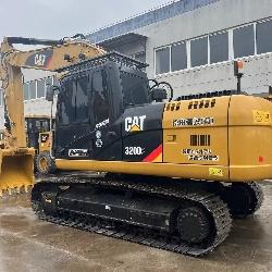 CAT 320D2