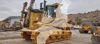 CAT D8T