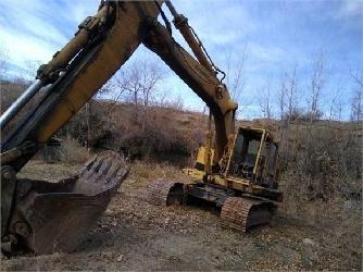 CAT 235