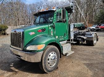 Peterbilt 337