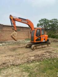 Doosan DX 80