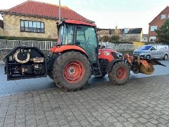 Kubota 7060M