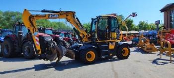 JCB Hydradig