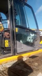 JCB JS 220 LC