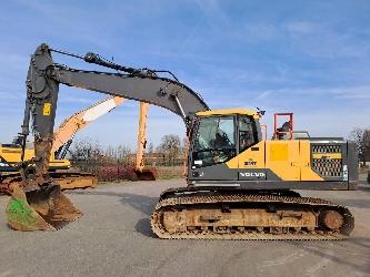 Volvo EC220EL