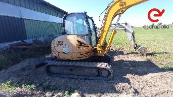 JCB 8052