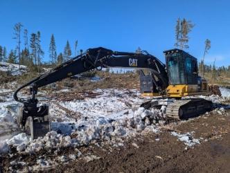 CAT 320 D FM