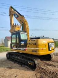 CAT 323