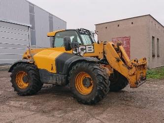 JCB 541-70