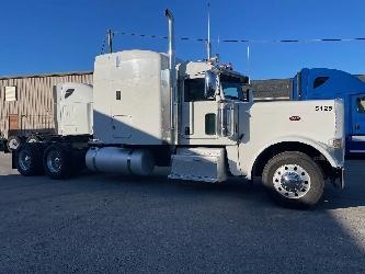 Peterbilt 389