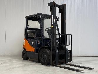 Doosan G25P-5