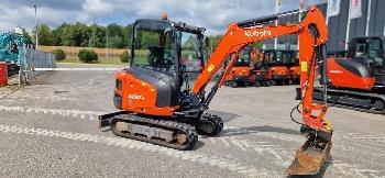 Kubota KX 027