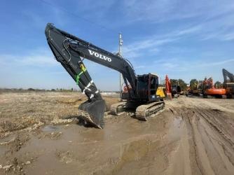 Volvo EC210