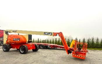 JLG 800 AJ