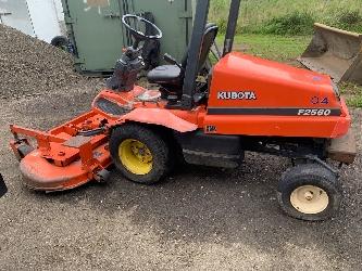 Kubota F 2560