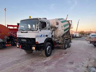 Iveco 330-30