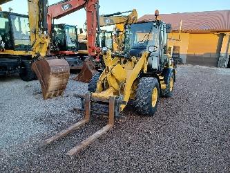 CAT 907 M