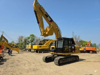 CAT 320 D 2