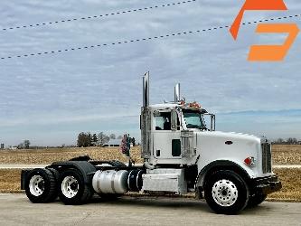 Peterbilt 367