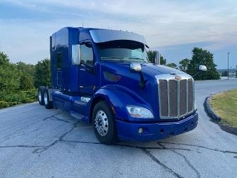 Peterbilt 579