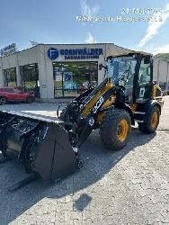 JCB 409