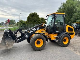 JCB 409