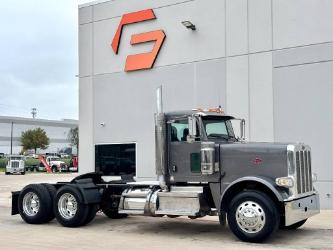 Peterbilt 389