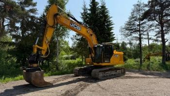 JCB 220X LC