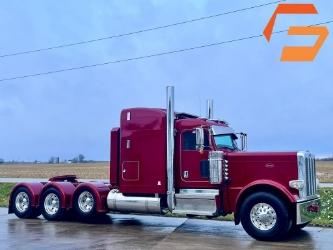 Peterbilt 389