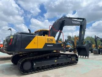 Volvo EC 290