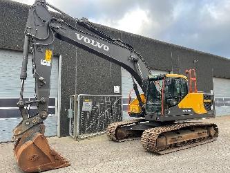 Volvo EC220E