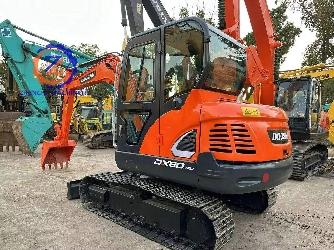 Doosan DX 60