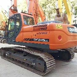 Doosan DX 225