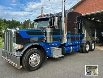 Peterbilt 389