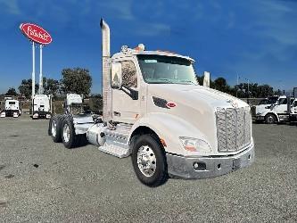 Peterbilt 579